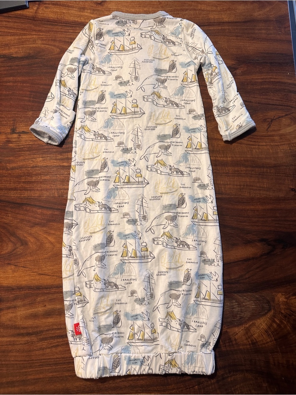 Newborn Magnetic Me Baby sleep gown - Picture 2 of 4
